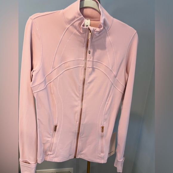 NWT LULULEMON DEFINE JACKET NULU